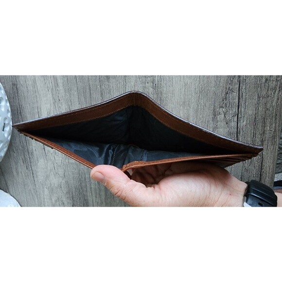 Mens Tan Leather Bi-fold Wallet Floral Tooled by Ranger Belt Company IWR-1B - Picture 7 of 10